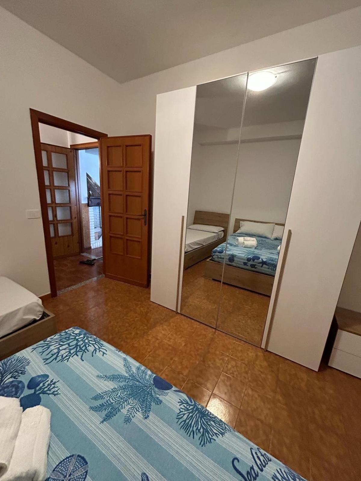Villa Nicanda- 100 Mt Dal Mare- Giardino Porto Columbu - Perd'E Sali Bagian luar foto